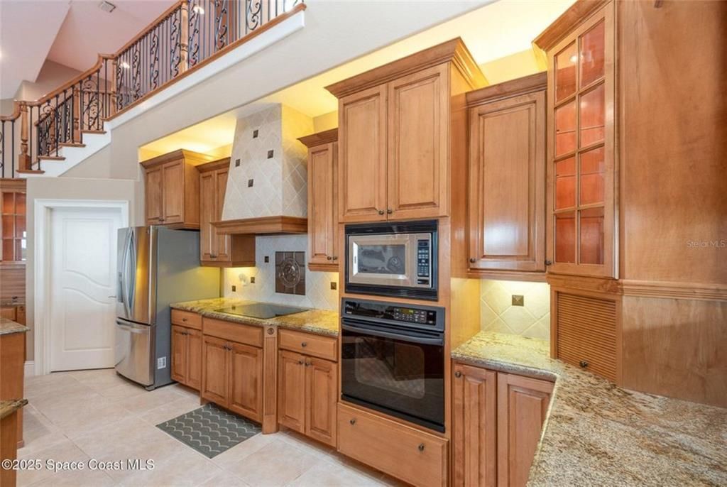 For Sale: $1,125,000 (4 beds, 4 baths, 4074 Square Feet)