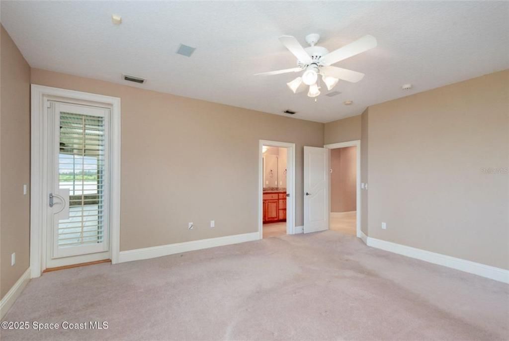 For Sale: $1,125,000 (4 beds, 4 baths, 4074 Square Feet)