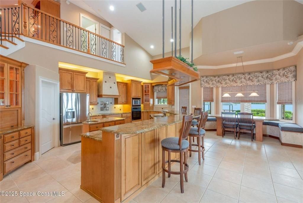 For Sale: $1,125,000 (4 beds, 4 baths, 4074 Square Feet)