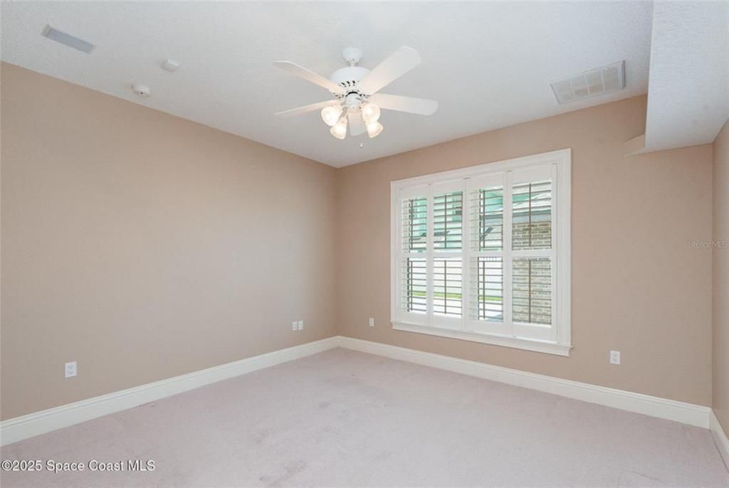 For Sale: $1,125,000 (4 beds, 4 baths, 4074 Square Feet)