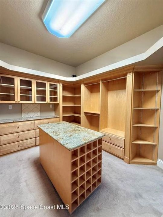 For Sale: $1,125,000 (4 beds, 4 baths, 4074 Square Feet)