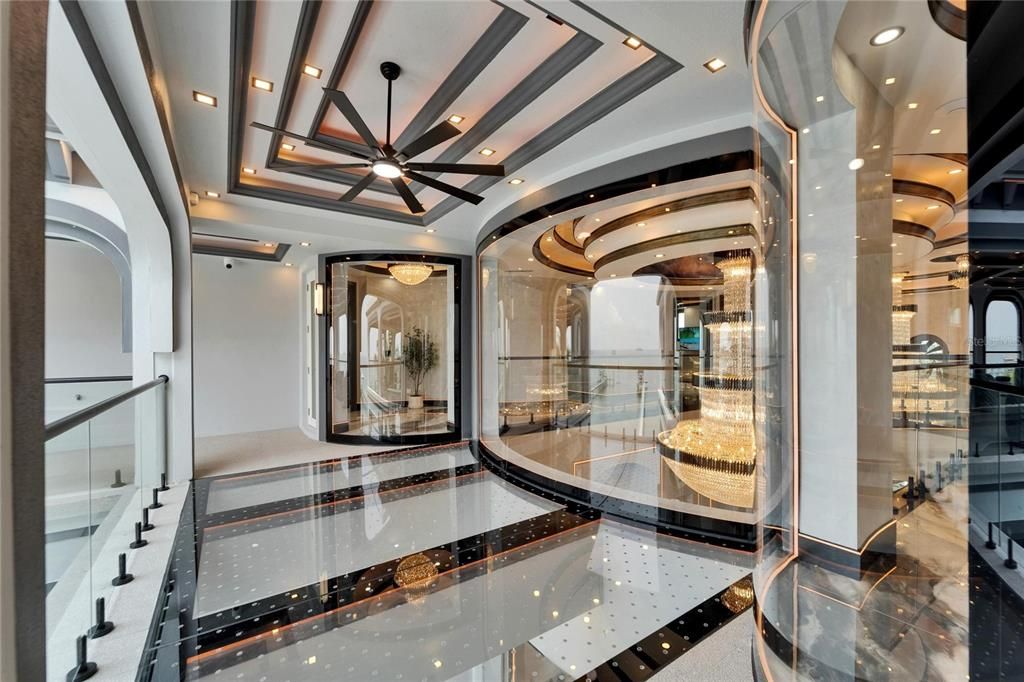 For Sale: $19,999,999 (7 beds, 6 baths, 12896 Square Feet)