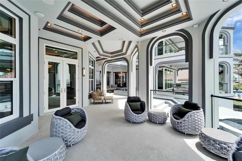 For Sale: $19,999,999 (7 beds, 6 baths, 12896 Square Feet)