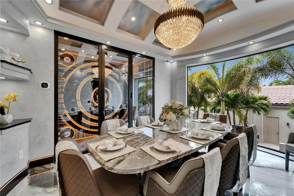For Sale: $19,999,999 (7 beds, 6 baths, 12896 Square Feet)