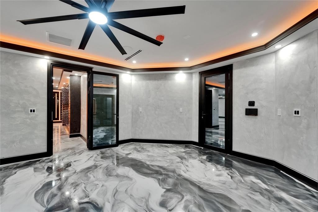 For Sale: $19,999,999 (7 beds, 6 baths, 12896 Square Feet)