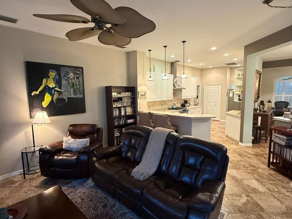 For Rent: $5,500 (4 beds, 3 baths, 2116 Square Feet)