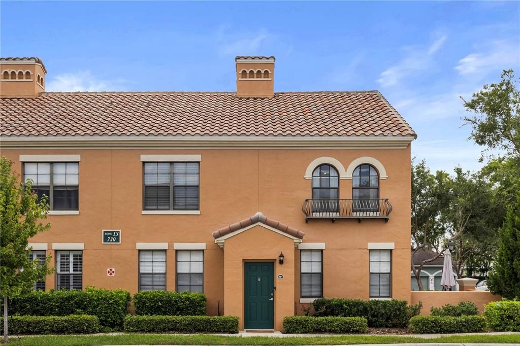 Active With Contract: $350,000 (3 beds, 2 baths, 1529 Square Feet)