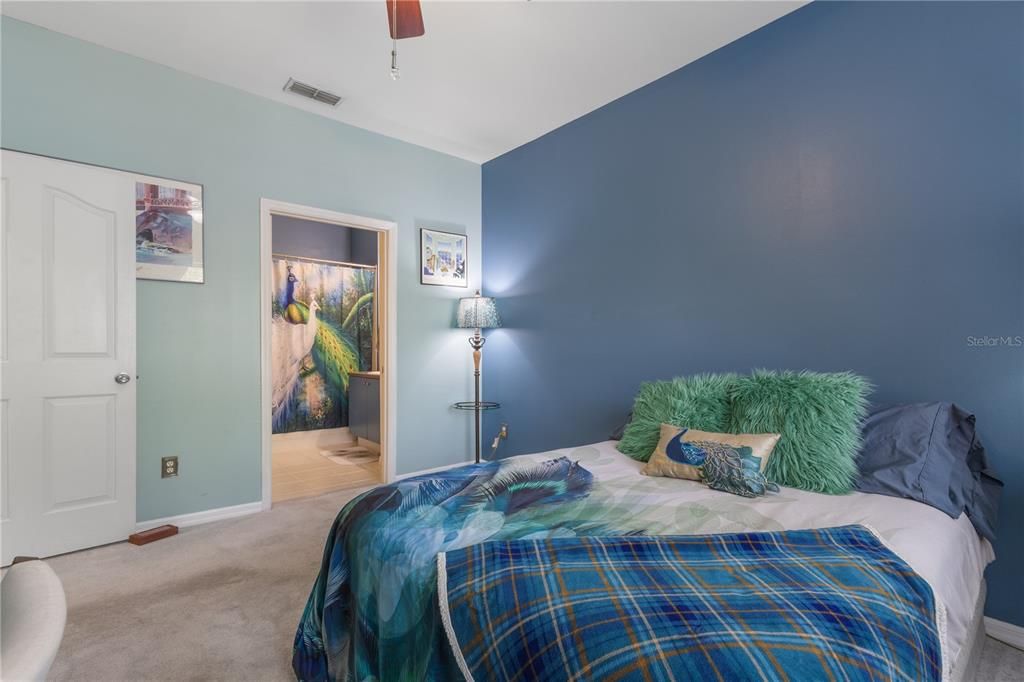 Active With Contract: $350,000 (3 beds, 2 baths, 1529 Square Feet)