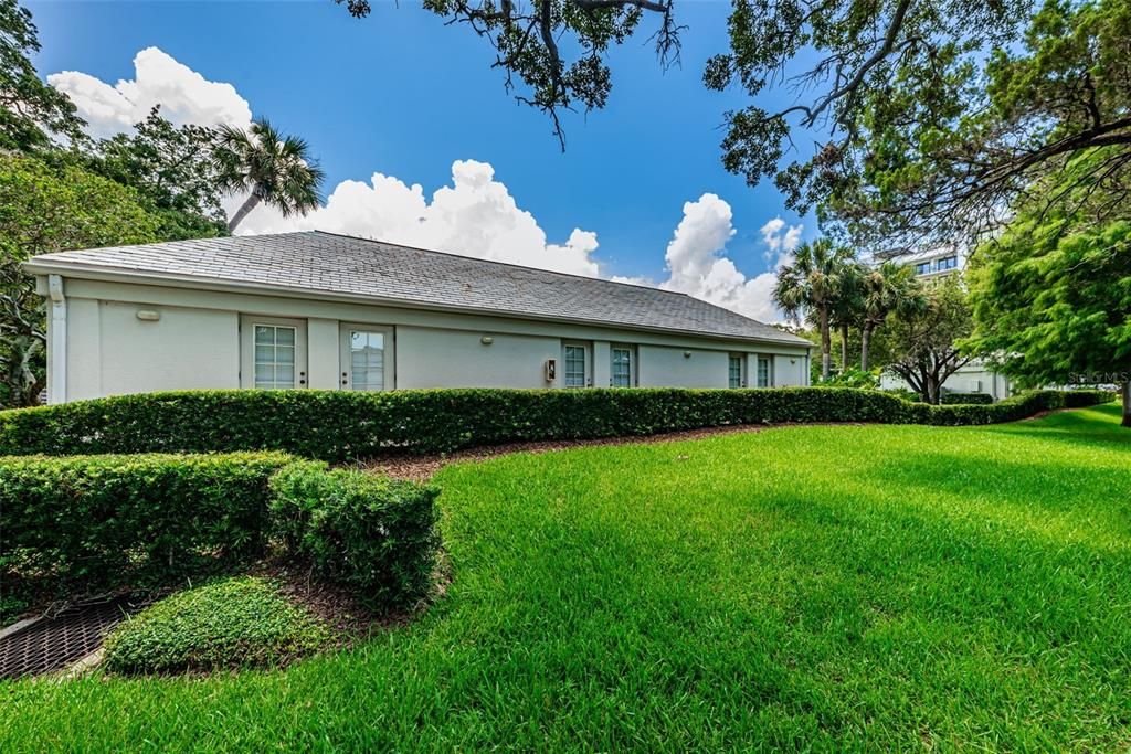 На продажу: $1,795,000 (2 спален, 2 ванн, 2319 Квадратных фут)