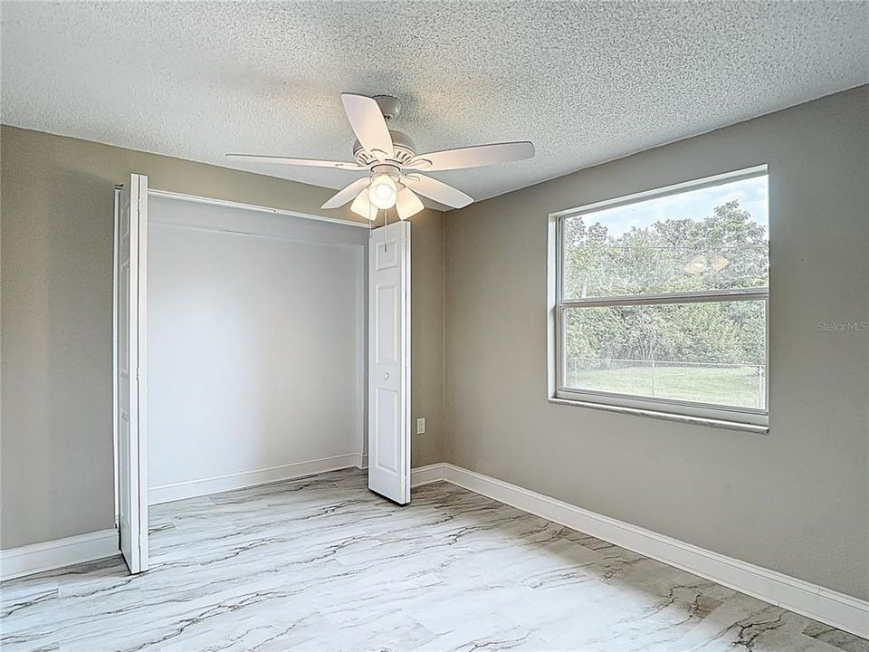 Active With Contract: $225,000 (3 beds, 2 baths, 1116 Square Feet)