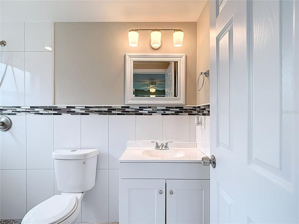 Active With Contract: $225,000 (3 beds, 2 baths, 1116 Square Feet)