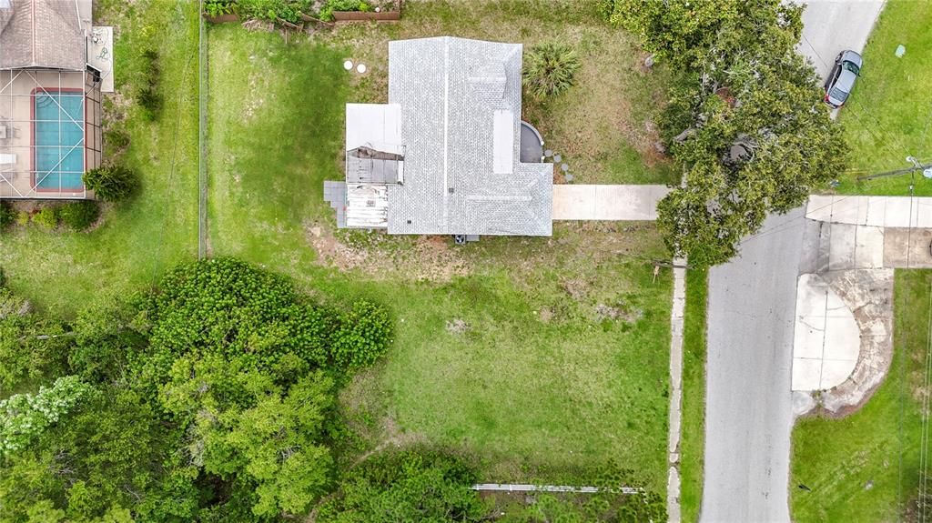 Active With Contract: $225,000 (3 beds, 2 baths, 1116 Square Feet)