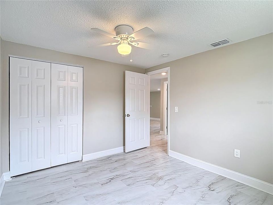 Active With Contract: $225,000 (3 beds, 2 baths, 1116 Square Feet)