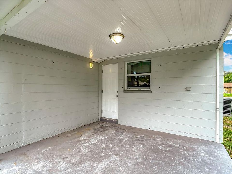 Active With Contract: $225,000 (3 beds, 2 baths, 1116 Square Feet)