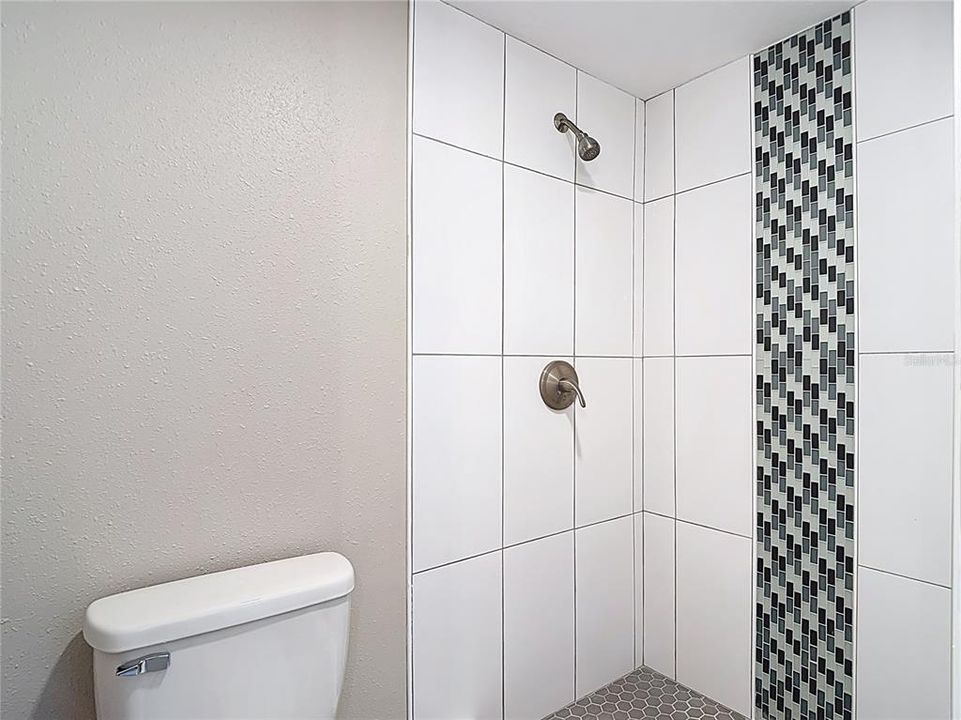 Active With Contract: $225,000 (3 beds, 2 baths, 1116 Square Feet)