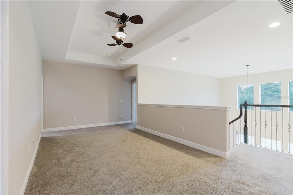 待售: $585,000 (5 贝兹, 3 浴室, 3440 平方英尺)