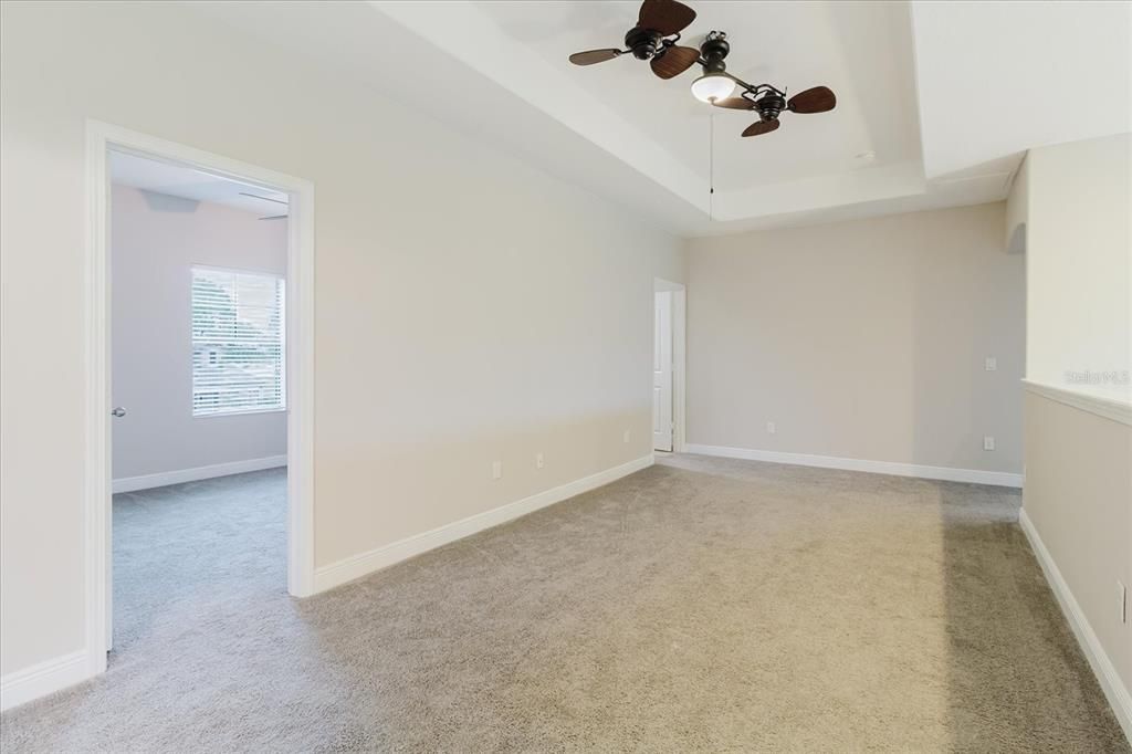 待售: $585,000 (5 贝兹, 3 浴室, 3440 平方英尺)