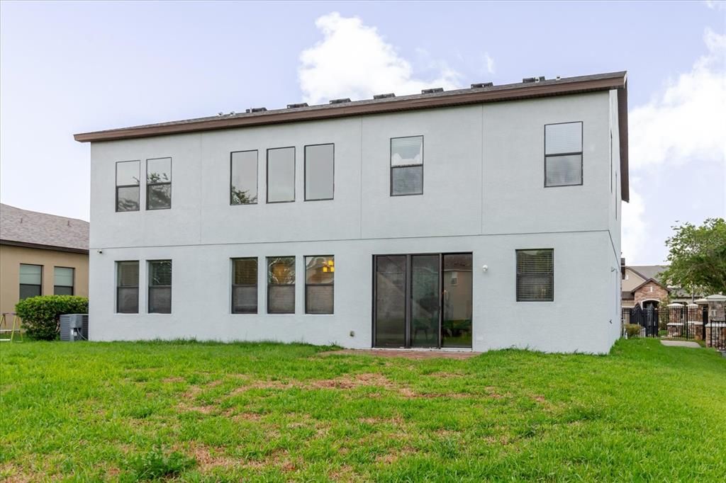 待售: $585,000 (5 贝兹, 3 浴室, 3440 平方英尺)