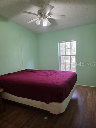 For Sale: $272,900 (3 beds, 2 baths, 1488 Square Feet)