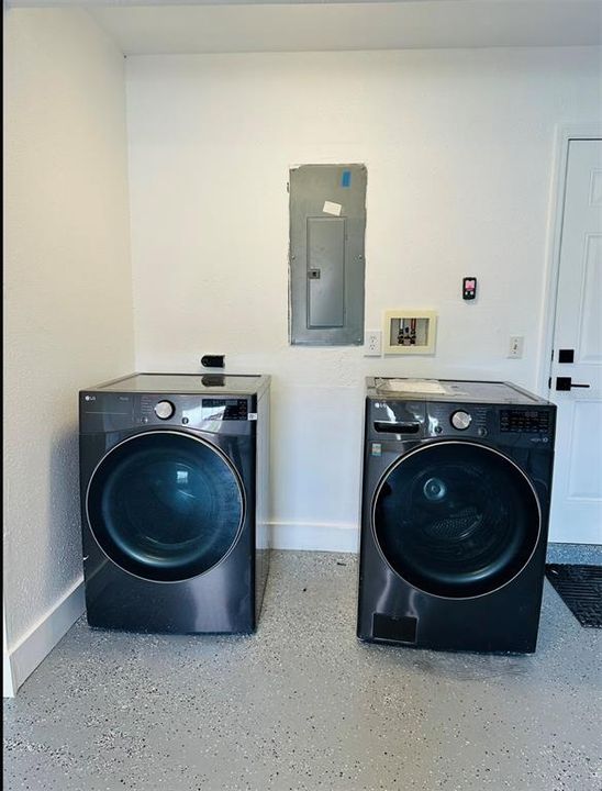 For Rent: $3,750 (4 beds, 2 baths, 2259 Square Feet)