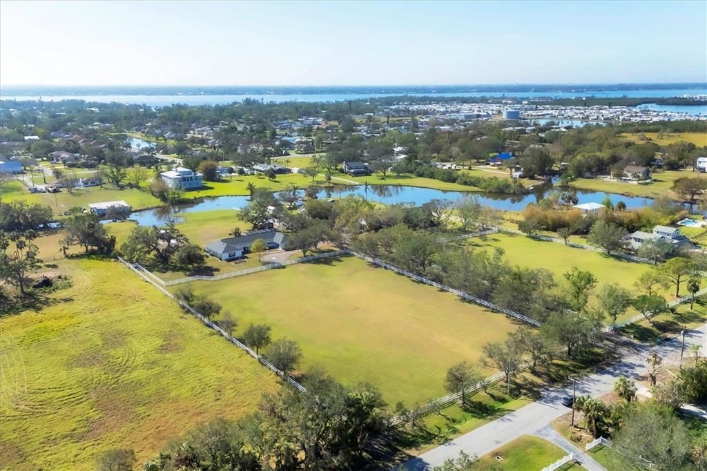 For Sale: $1,250,000 (4 beds, 3 baths, 3218 Square Feet)