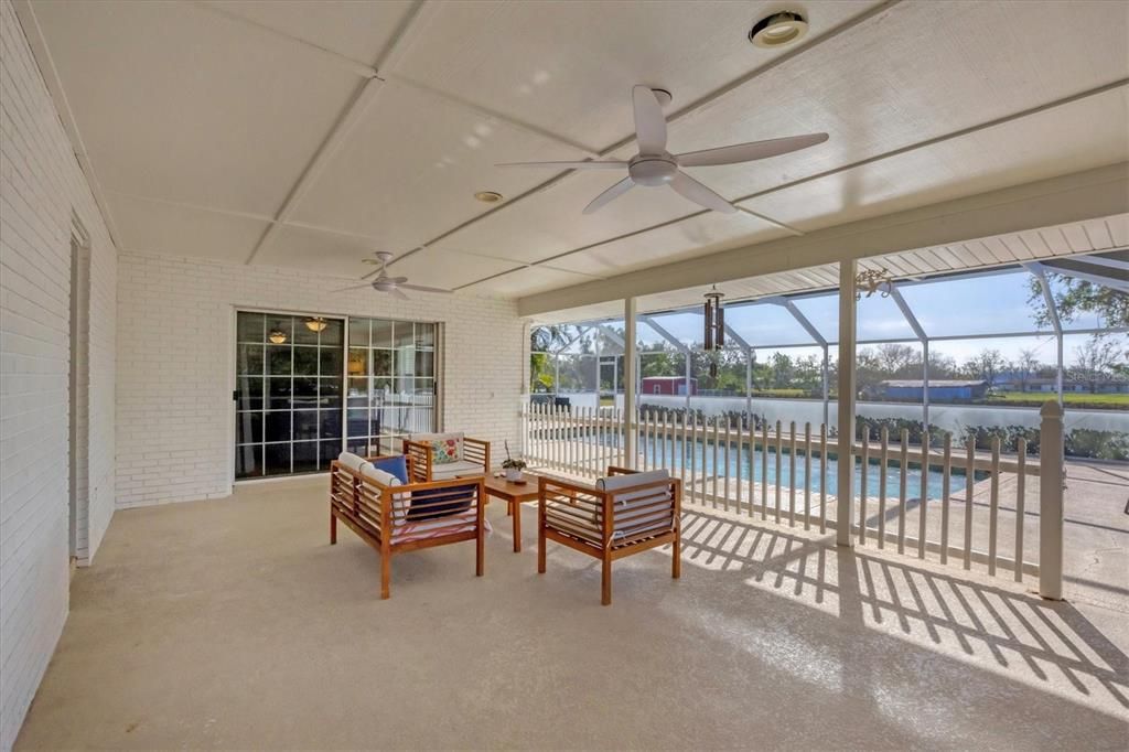 For Sale: $1,250,000 (4 beds, 3 baths, 3218 Square Feet)