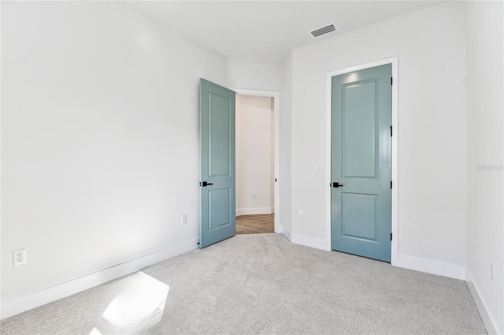 Active With Contract: $919,990 (4 beds, 3 baths, 2898 Square Feet)