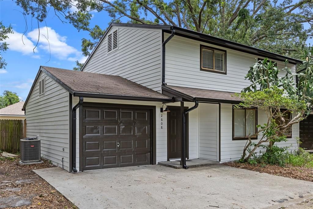 Active With Contract: $485,000 (4 beds, 0 baths, 2000 Square Feet)