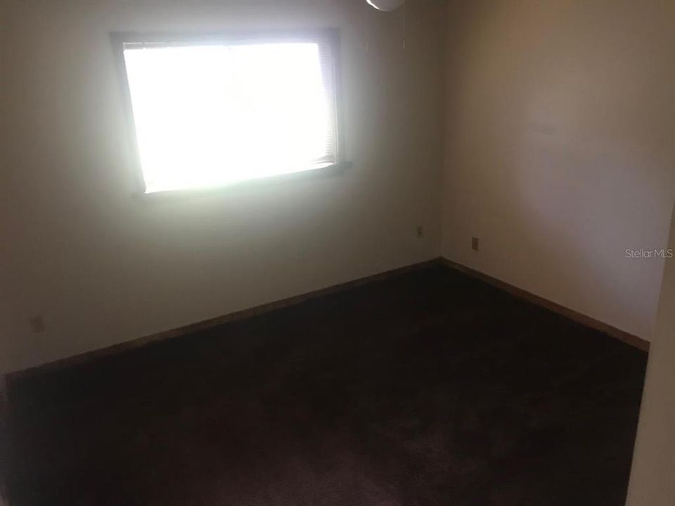 Active With Contract: $485,000 (4 beds, 0 baths, 2000 Square Feet)