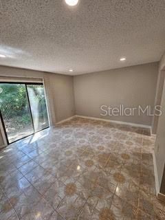 Active With Contract: $485,000 (4 beds, 0 baths, 2000 Square Feet)