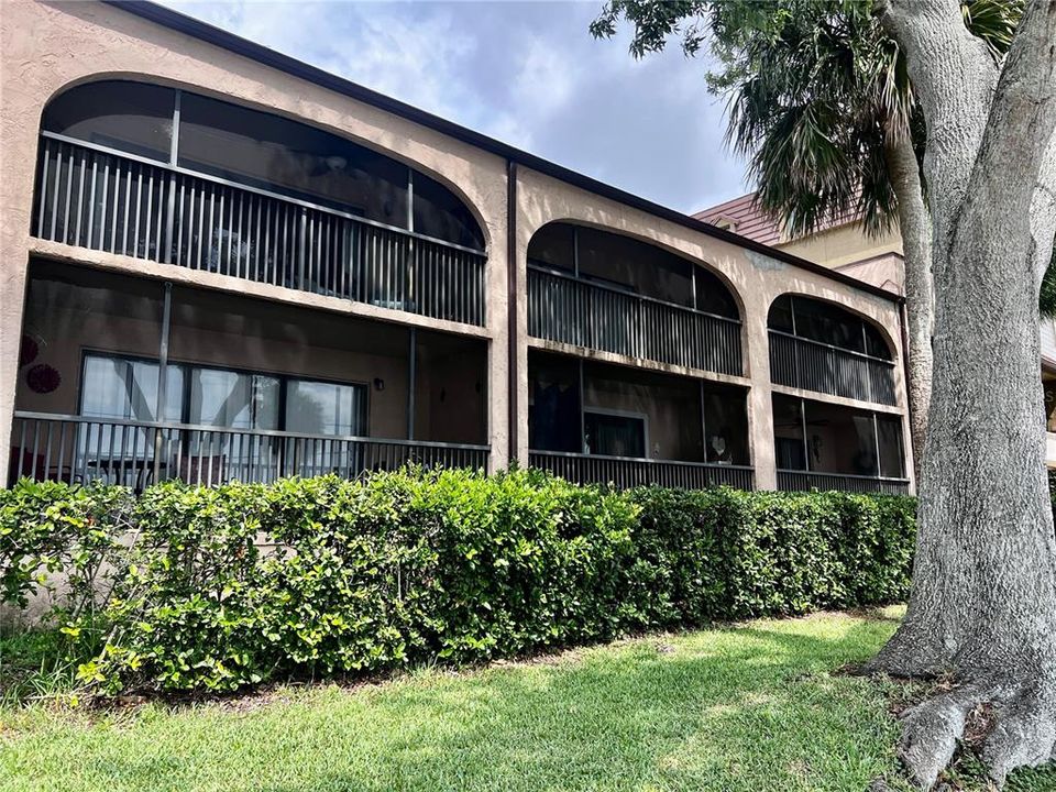 Recently Rented: $1,750 (1 beds, 1 baths, 763 Square Feet)