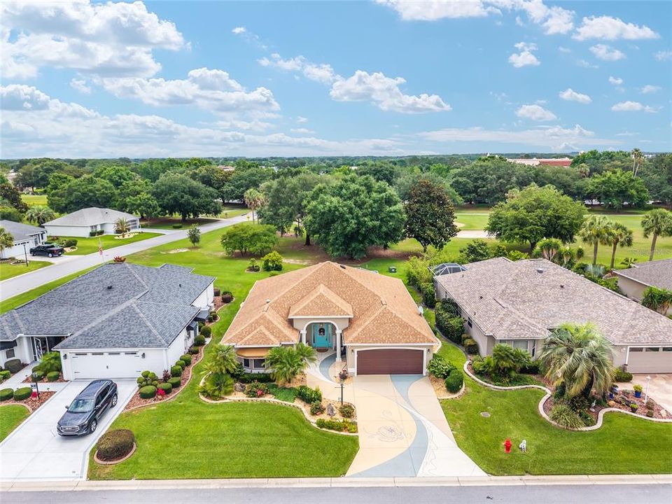 На продажу: $695,000 (3 спален, 2 ванн, 1831 Квадратных фут)