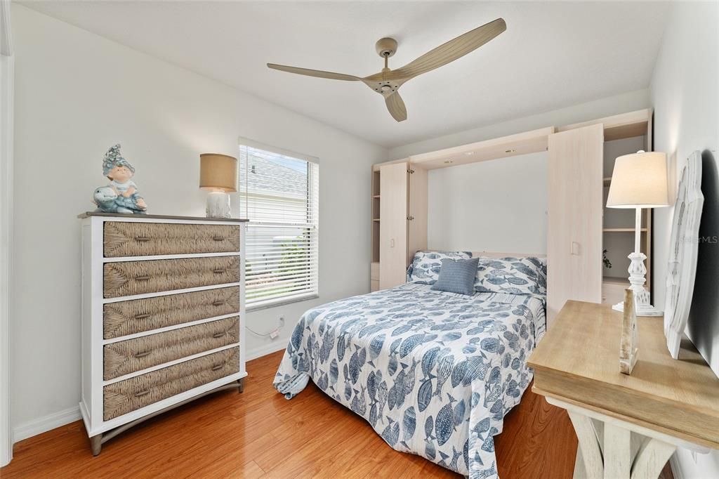 На продажу: $695,000 (3 спален, 2 ванн, 1831 Квадратных фут)