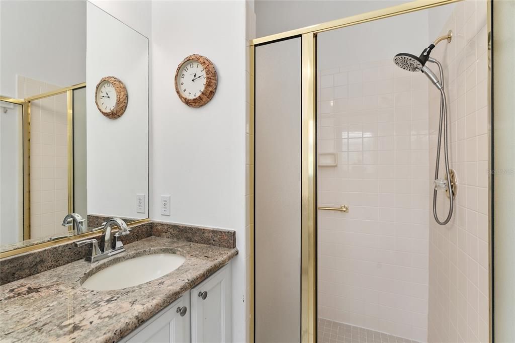 На продажу: $695,000 (3 спален, 2 ванн, 1831 Квадратных фут)