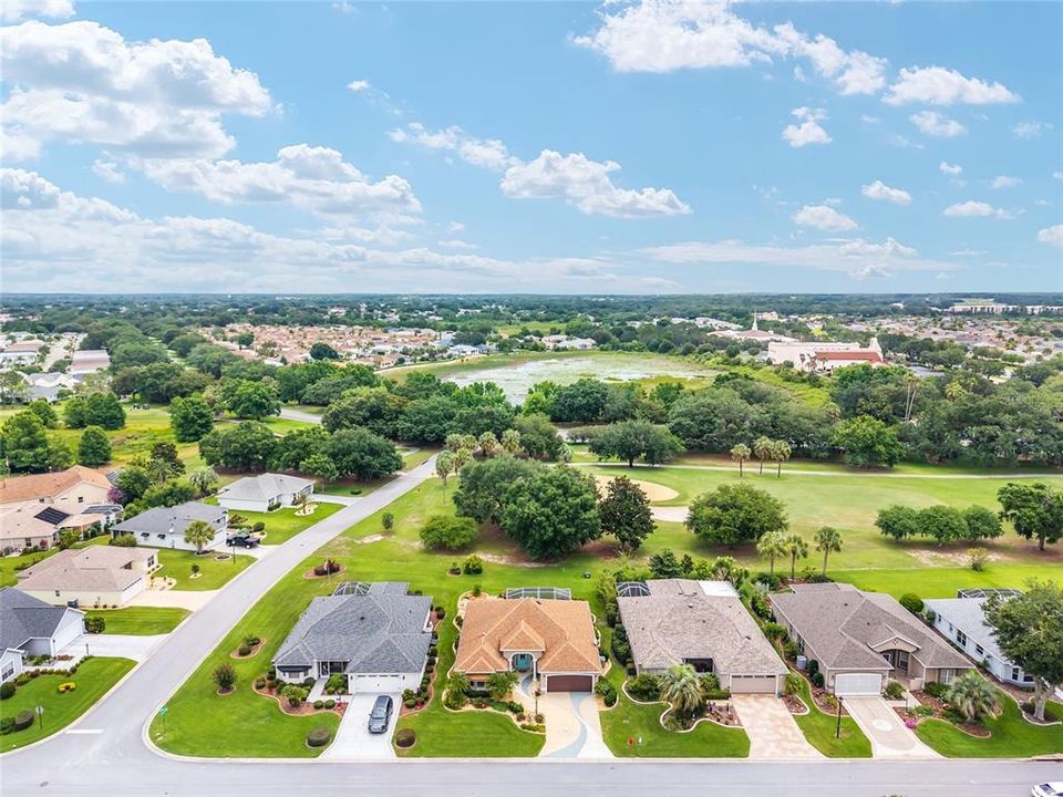 На продажу: $695,000 (3 спален, 2 ванн, 1831 Квадратных фут)