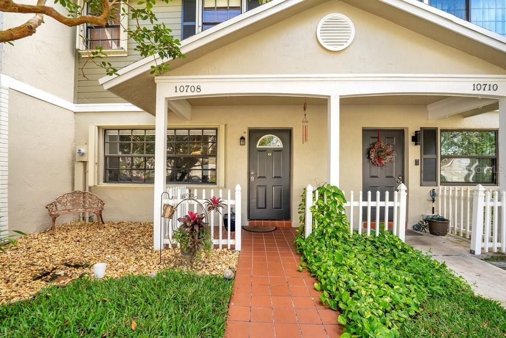 Recently Sold: $387,000 (2 beds, 2 baths, 1224 Square Feet)