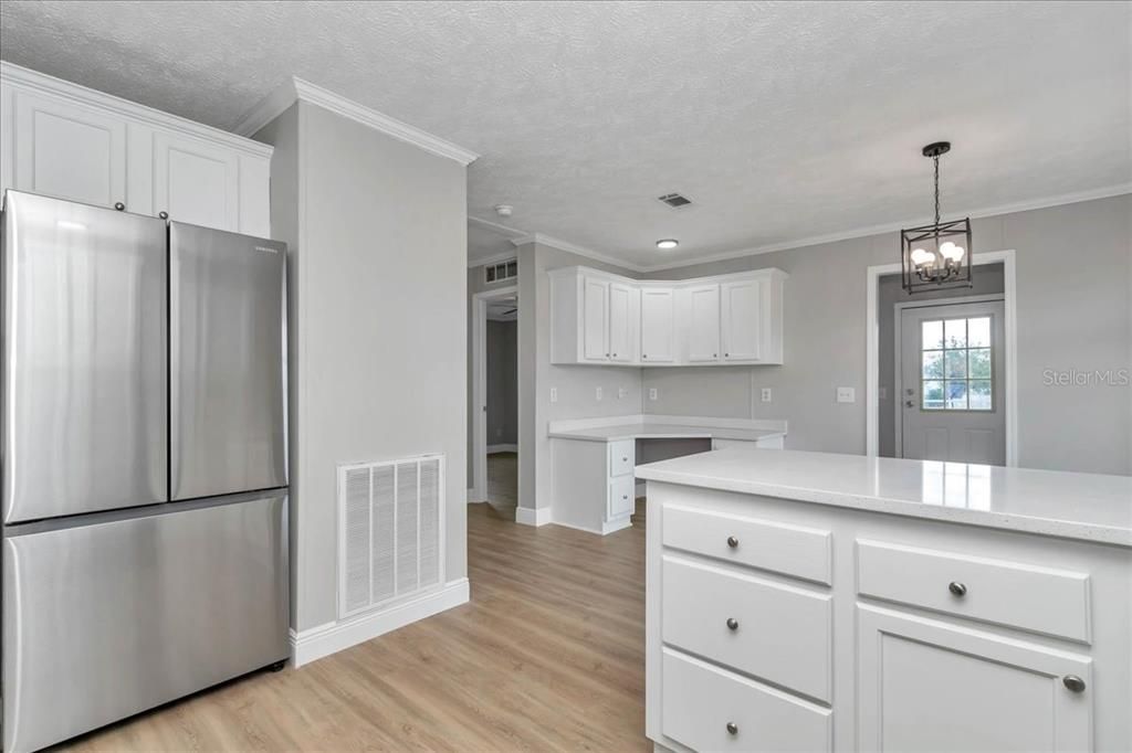 待售: $204,900 (3 贝兹, 2 浴室, 1782 平方英尺)