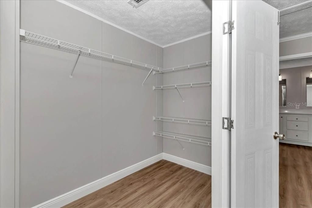 待售: $204,900 (3 贝兹, 2 浴室, 1782 平方英尺)