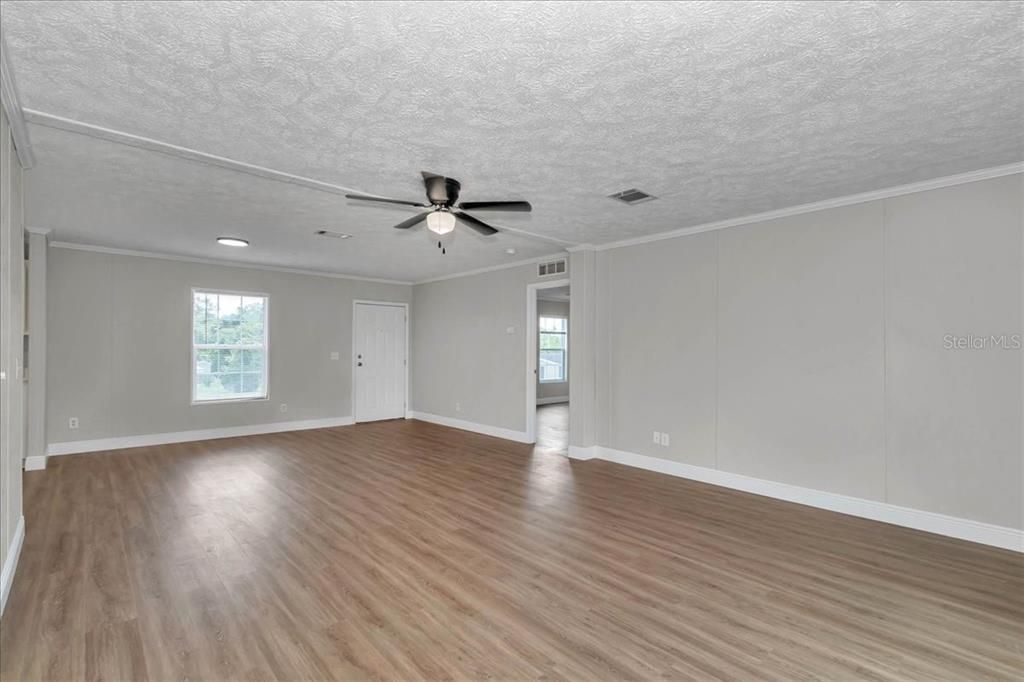 待售: $204,900 (3 贝兹, 2 浴室, 1782 平方英尺)