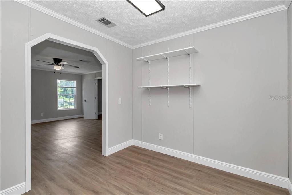 待售: $204,900 (3 贝兹, 2 浴室, 1782 平方英尺)