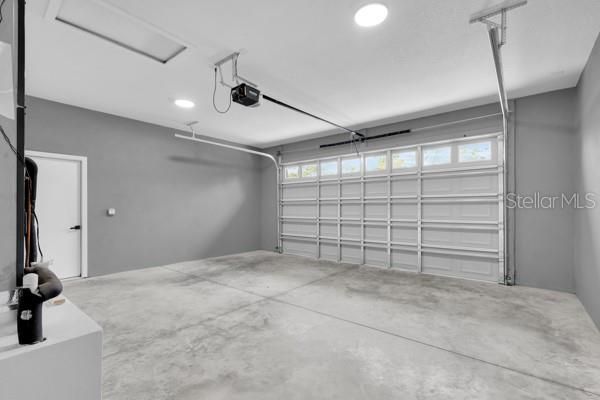 For Sale: $344,900 (3 beds, 2 baths, 1807 Square Feet)