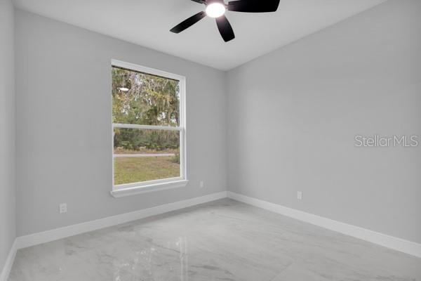 For Sale: $344,900 (3 beds, 2 baths, 1807 Square Feet)