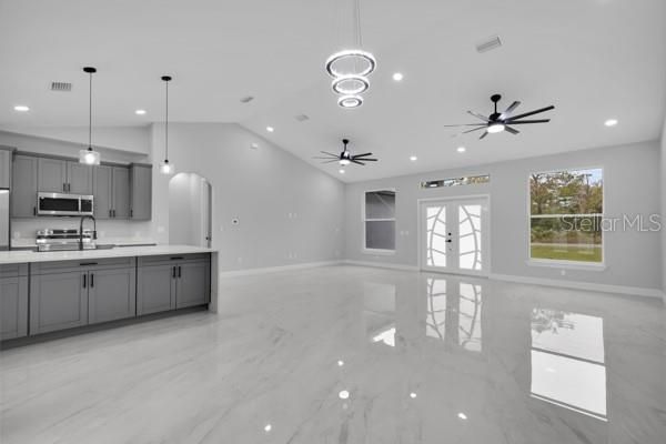 For Sale: $344,900 (3 beds, 2 baths, 1807 Square Feet)