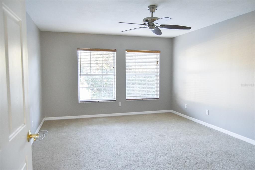 En Venta: $450,000 (3 camas, 2 baños, 2049 Pies cuadrados)