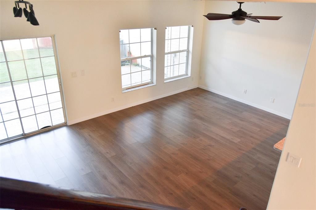 En Venta: $450,000 (3 camas, 2 baños, 2049 Pies cuadrados)