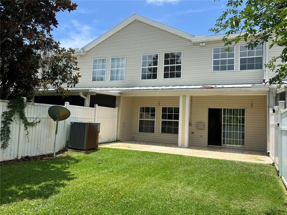 En Venta: $450,000 (3 camas, 2 baños, 2049 Pies cuadrados)