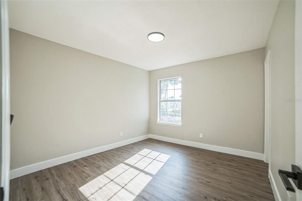 Active With Contract: $294,900 (4 beds, 2 baths, 2049 Square Feet)