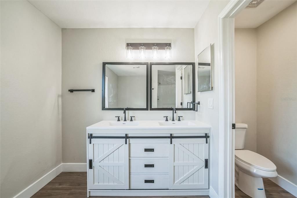 Active With Contract: $294,900 (4 beds, 2 baths, 2049 Square Feet)