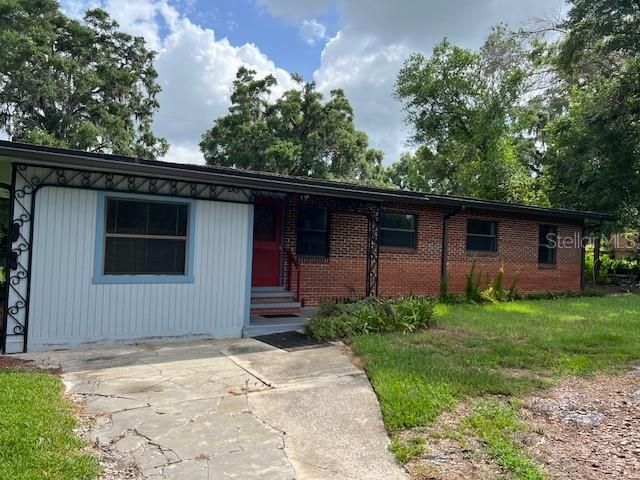 Recently Sold: $149,900 (3 beds, 1 baths, 973 Square Feet)
