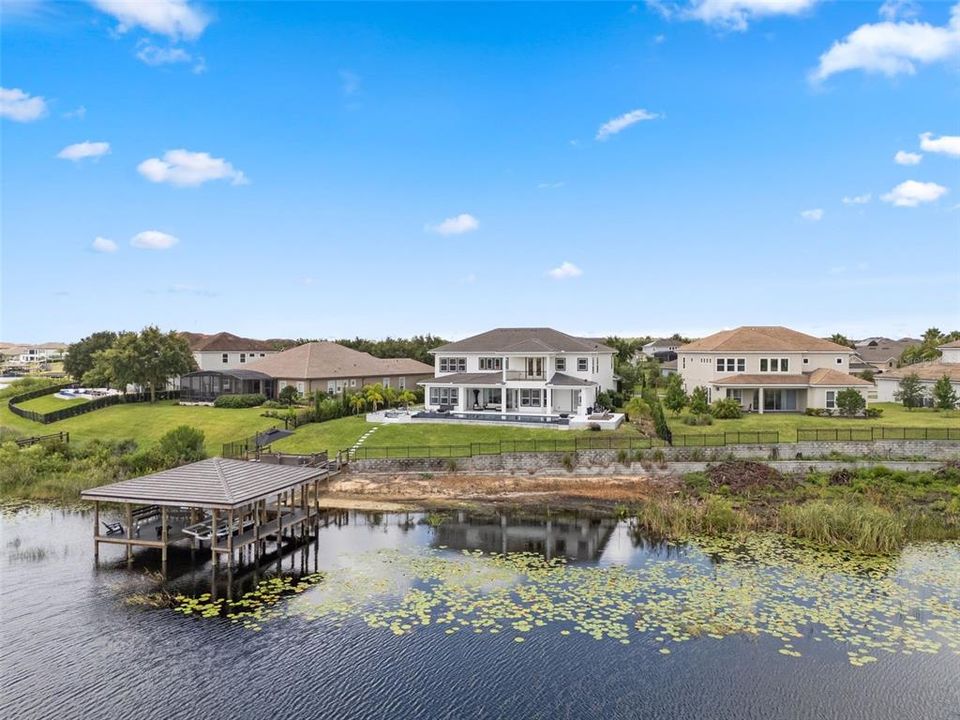 En Renta: $11,000 (6 camas, 4 baños, 5107 Pies cuadrados)